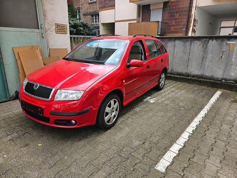 Gebraucht Skoda Fabia Elegance 116 PS (85 kW) 2005 Cervena corrida/corrida rot Kombi