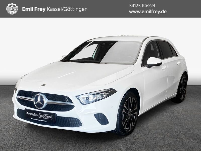 Weiß Gebraucht 2020 Mercedes A200 Business Limousine | 24.500 € (Fairer Preis) - Bild 1/4
