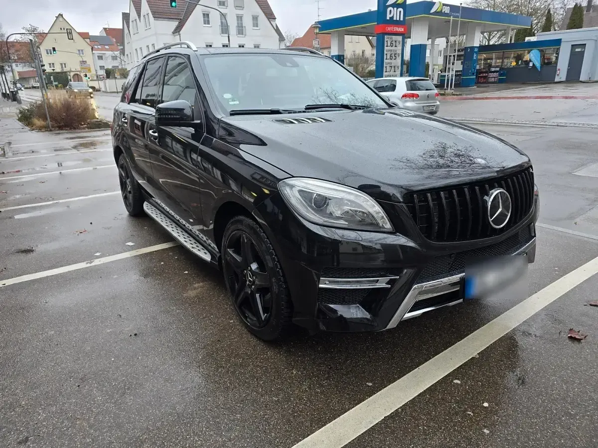 Gebraucht Mercedes ML500 AMG 408 PS (300 kW) 2013 Schwarz SUV