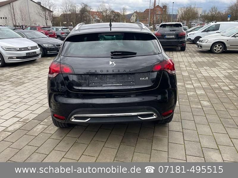 Gebraucht DS Automobiles DS4 Crossback 120 PS (88 kW) 2018 Lackierung schwarz perla nera/ (metallic) SUV