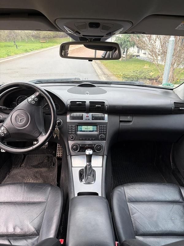 Gebraucht Mercedes C320 224 PS (164 kW) 2005 Kombi
