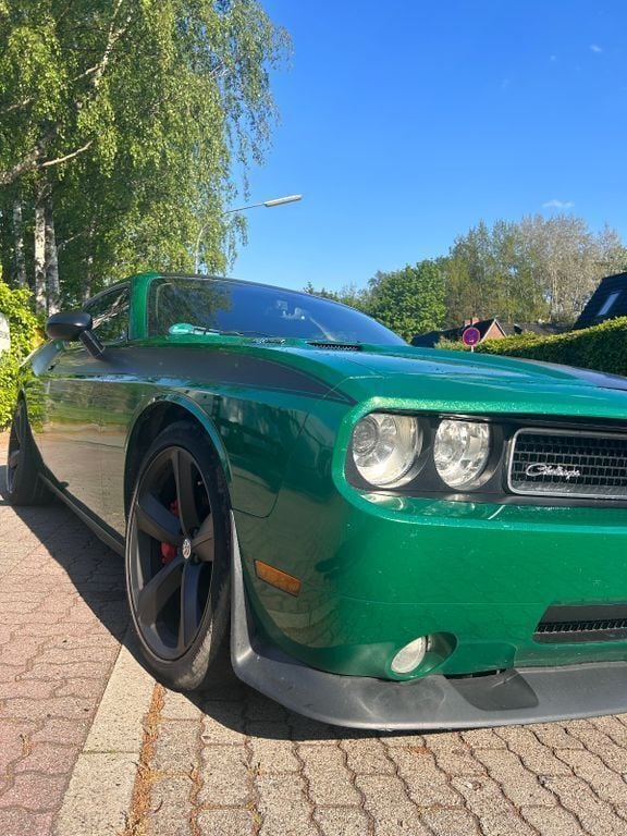 Gebraucht Dodge Challenger 432 PS (317 kW) 2010 Grün Coupé