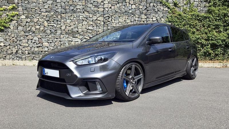 Gebraucht Ford Focus Sport 420 PS (308 kW) 2018 Grau Limousine