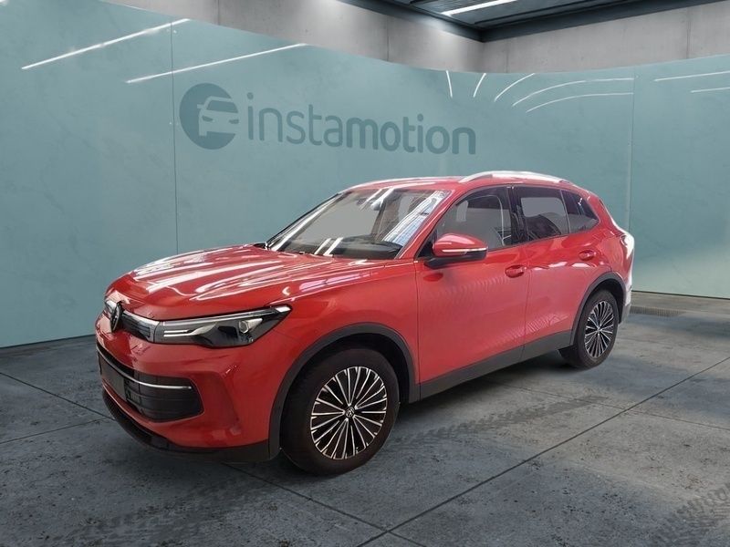 Rot Gebraucht 2024 VW Tiguan Life SUV | 43.362 € - Bild 1/4