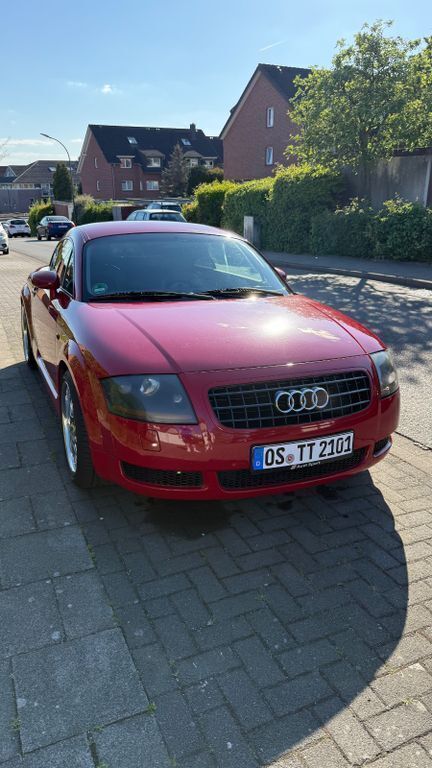 Rot Gebraucht 2002 Audi TT Sport Coupé | 8.399 € (Teuer) - Bild 1/4