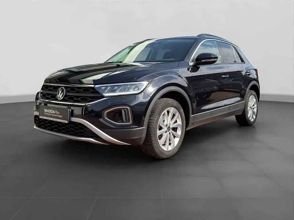 Gebraucht VW T-Roc Life 110 PS (80 kW) 2023 Schwarz SUV