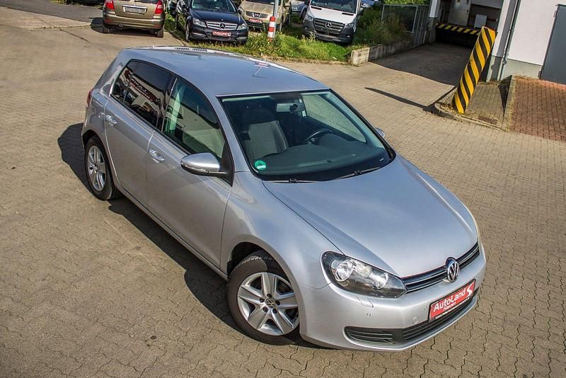 Gebraucht VW Golf VI 90 PS (66 kW) 2009 Silber Kleinwagen