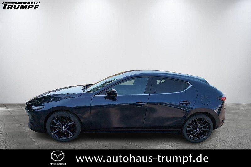 Deep crystal blue Neu 2025 Mazda 3 Homura-Line Limousine | 24.990 € - Bild 1/4