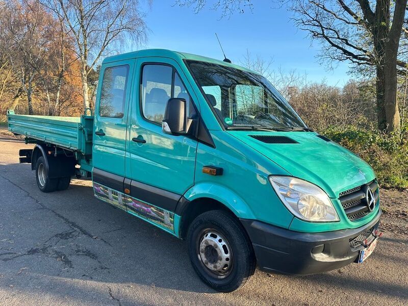 Grün Gebraucht 2011 Mercedes Sprinter Van | 22.500 € - Bild 1/4