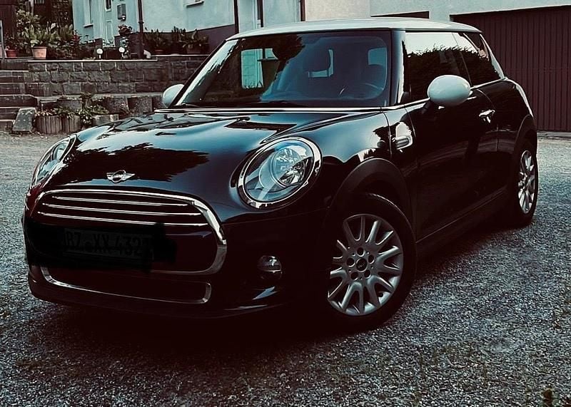 Schwarz Gebraucht 2015 Mini Cooper Kleinwagen | 9.000 € (Fairer Preis) - Bild 1/1