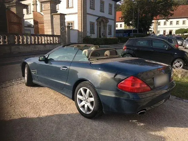 Gebraucht Mercedes SL500 306 PS (225 kW) 2003 Andere farben Cabrio