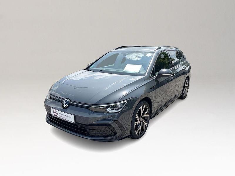 Gebraucht VW Golf VIII R-line 131 PS (96 kW) 2024 Grau Kombi