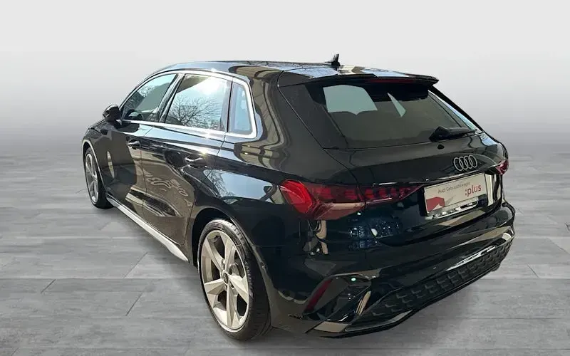 Gebraucht Audi A3 S-Line 150 PS (110 kW) 2025 Schwarz Limousine