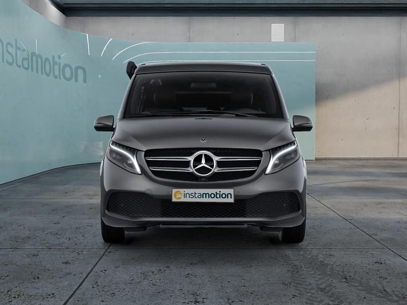 Gebraucht Mercedes 220 237 PS (174 kW) 2023 Grau Van / Kleinbus