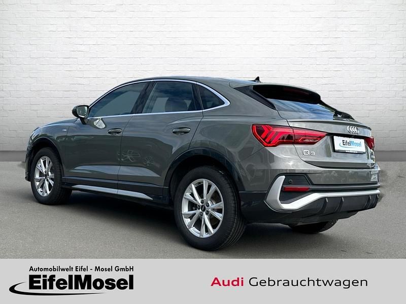 Gebraucht Audi Q3 Sportback S-Line 150 PS (110 kW) 2024 Grau SUV