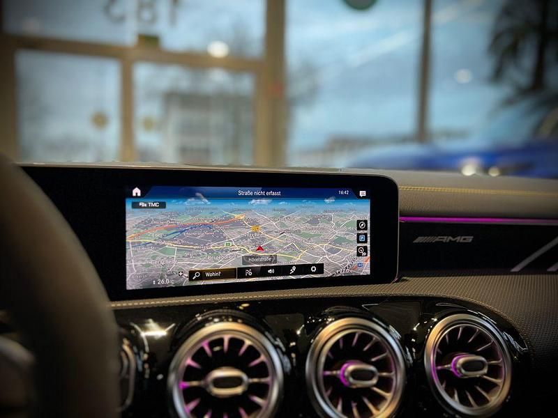 Gebraucht Mercedes CLA45 AMG AMG 421 PS (309 kW) 2020 Gelb Limousine