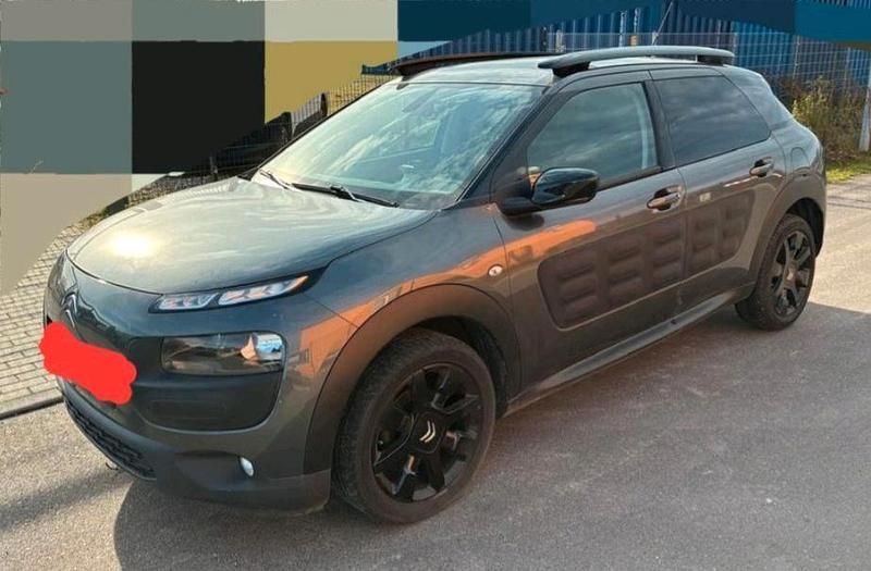 Grau Gebraucht 2015 Citroën C4 Cactus Kleinwagen | 6.850 € (Fairer Preis) - Bild 1/4