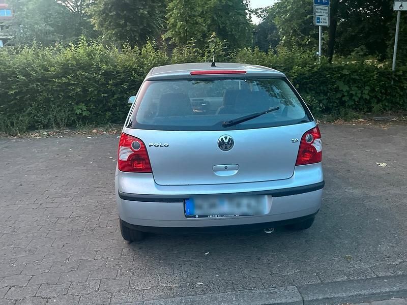 Gebraucht VW Polo 2004 Silber Kleinwagen