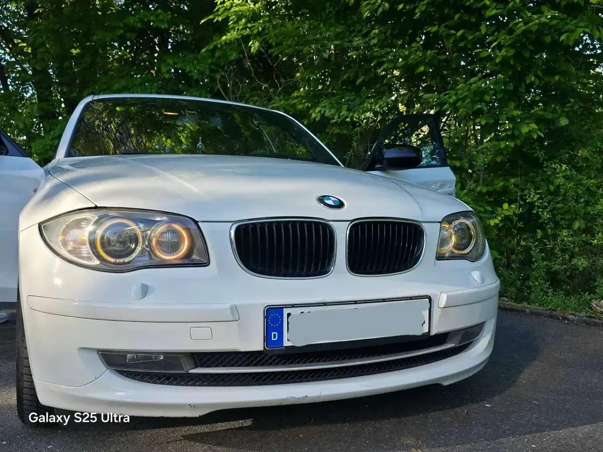 Gebraucht BMW 118 Lifestyle 143 PS (105 kW) 2011 Weiß Kleinwagen