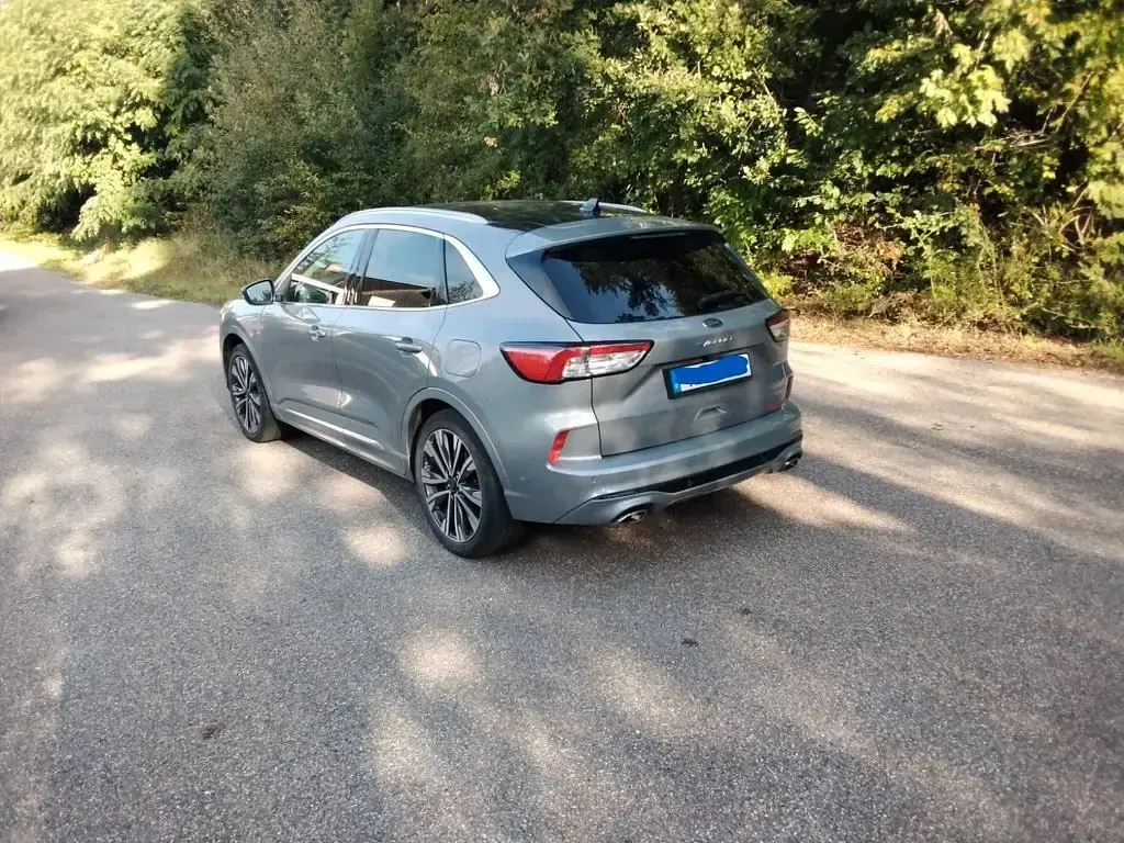 Gebraucht Ford Kuga Vignale 190 PS (139 kW) 2021 Grau SUV