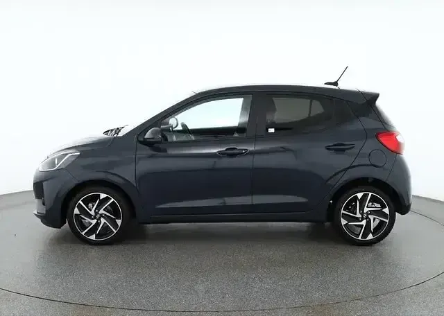 Gebraucht Hyundai i10 Edition 30+ 67 PS (49 kW) 2021 Aurora grey Kleinwagen