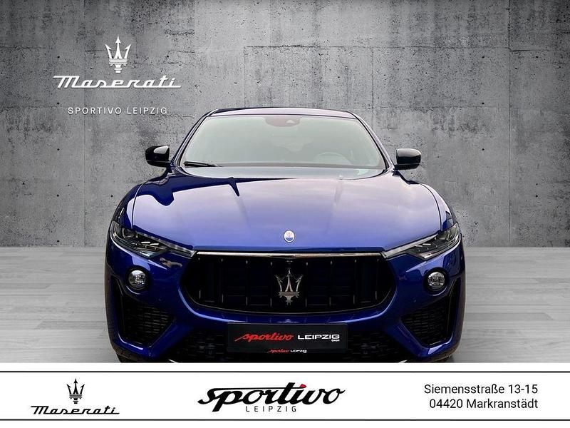 Blu emozione Gebraucht 2021 Maserati Levante SUV | 67.888 € (Teuer) - Bild 1/4