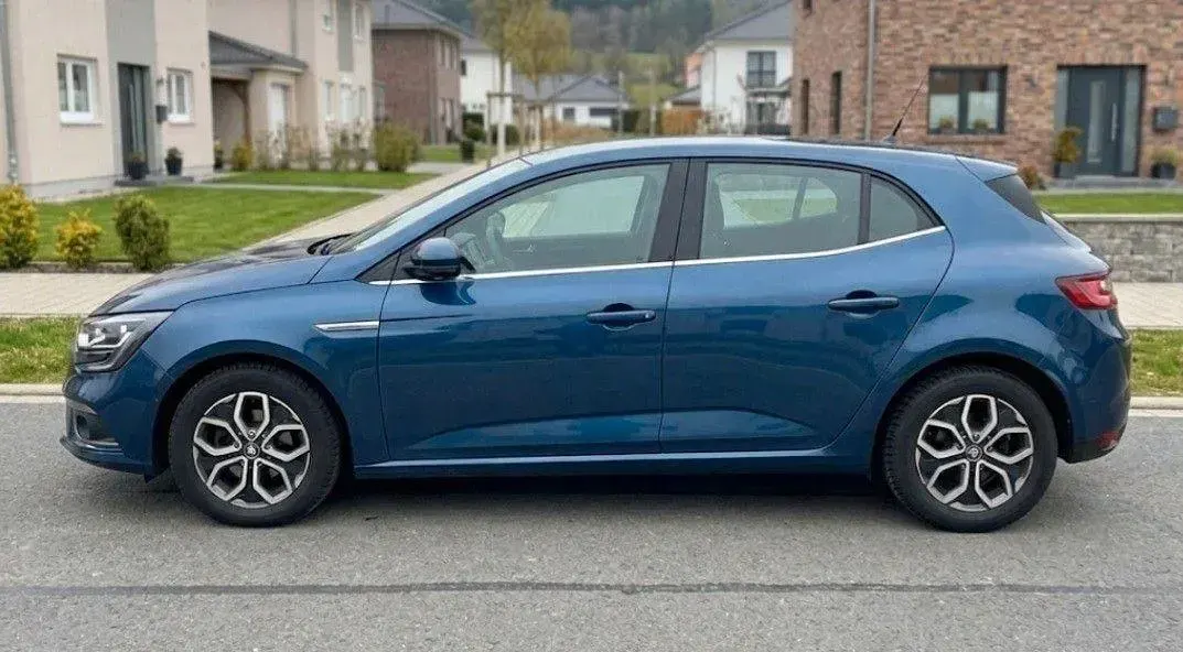 Brugt Renault Mégane Life 101 HK (74 kW) 2016 Grå Sedan