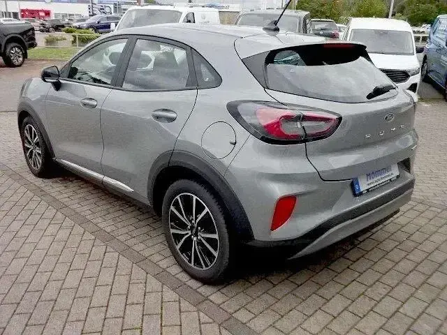 Gebraucht Ford Puma Titanium 125 PS (91 kW) 2021 Solarsilber SUV
