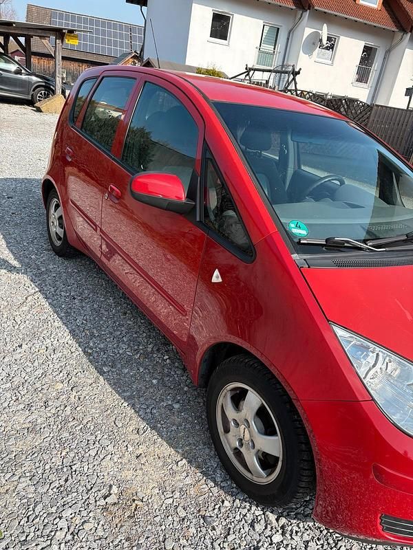Gebraucht Mitsubishi Colt 95 PS (69 kW) 2005 Rot Kleinwagen