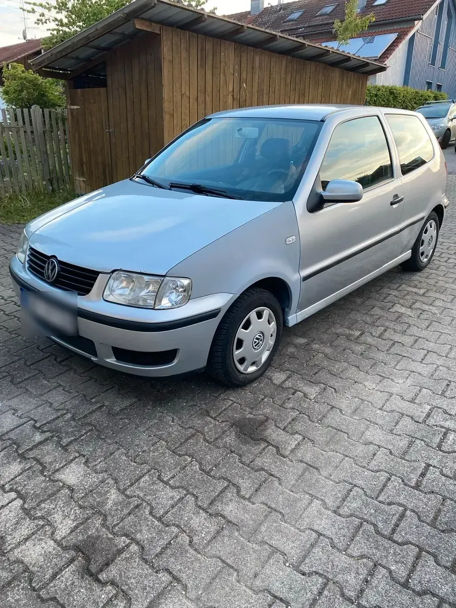 Gebraucht VW Polo 50 PS (36 kW) 2002 Grau Kleinwagen