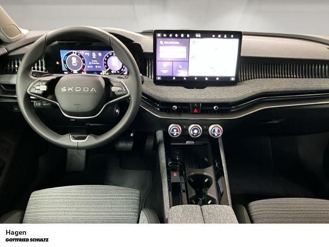 Neu Skoda Superb Selection 204 PS (150 kW) 2026 Schwarz Kombi