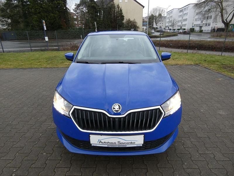 Gebraucht Skoda Fabia Cool Plus 60 PS (44 kW) 2019 Blau Limousine