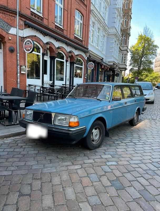 Gebraucht Volvo 240 80 PS (58 kW) 1983 Blau Kombi