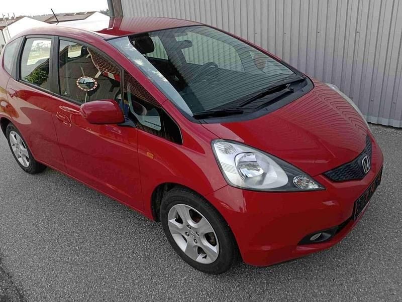 Gebraucht Honda Jazz 90 PS (66 kW) 2010 Rot Kleinwagen