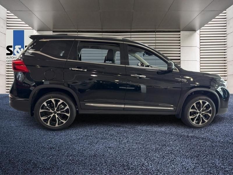 Neu DFSK Forthing 3 170 PS (125 kW) 2025 Schwarz Kombi