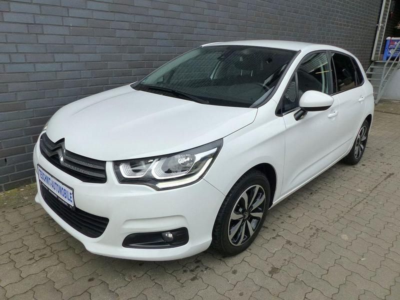 Gebraucht Citroën C4 SELECTION 131 PS (96 kW) 2017 Weiß Limousine