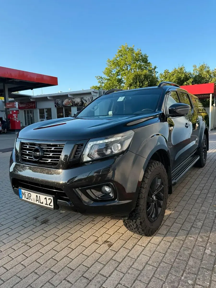 Gebraucht Nissan Navara N-Guard 190 PS (139 kW) 2019 Schwarz Pickup