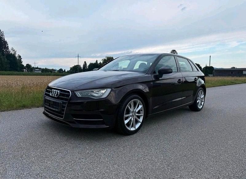 Violet Gebraucht 2015 Audi A3 Limousine | 12.500 € (Guter Preis) - Bild 1/4