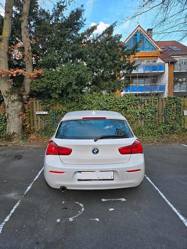 Gebraucht BMW 116 Sport Line 109 PS (80 kW) 2025 Weiß Kleinwagen