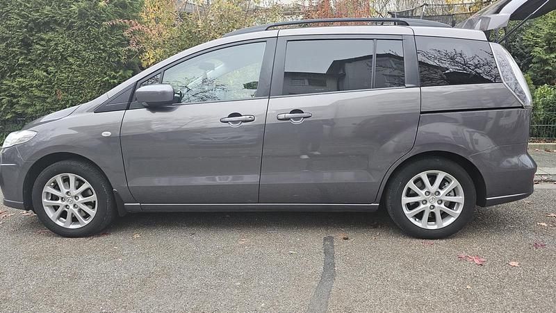 Gebraucht Mazda 5 147 PS (108 kW) 2010 Grau Van / Kleinbus