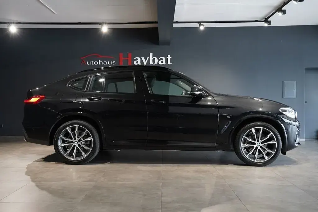 Gebraucht BMW X4 M Sport 190 PS (139 kW) 2019 Schwarz SUV