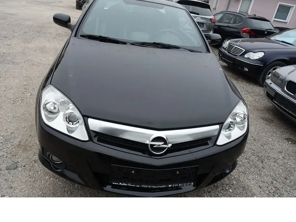 Gebraucht Opel Tigra Edition 90 PS (66 kW) 2010 Schwarz Cabrio