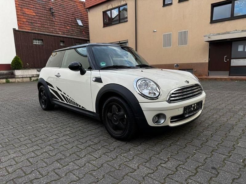 Usata Mini Cooper 120 CV (88 kW) 2009 Bianco Utilitaria