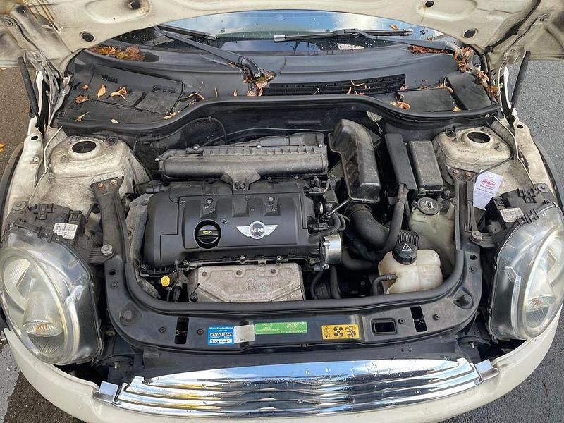 Second-hand Mini ONE Pepper 95 CP (69 kW) 2007 Bej Hatchback