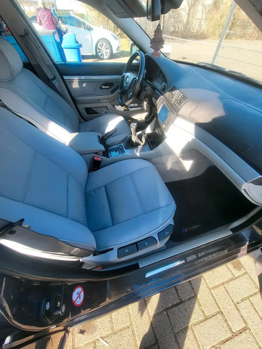 Gebraucht BMW 520 170 PS (125 kW) 2003 Blau Limousine