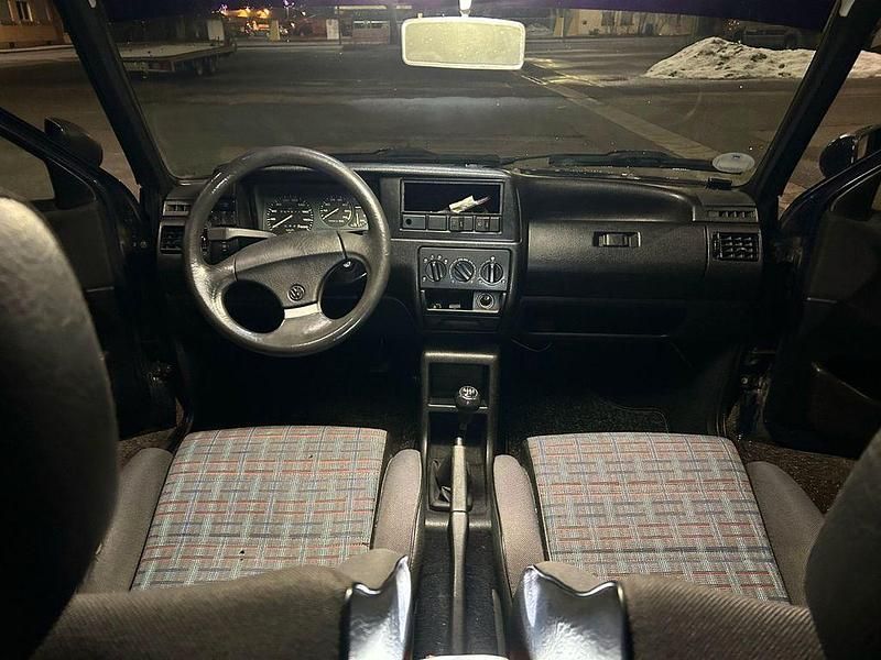 Gebraucht VW Polo 54 PS (39 kW) 1993 Blau Coupé