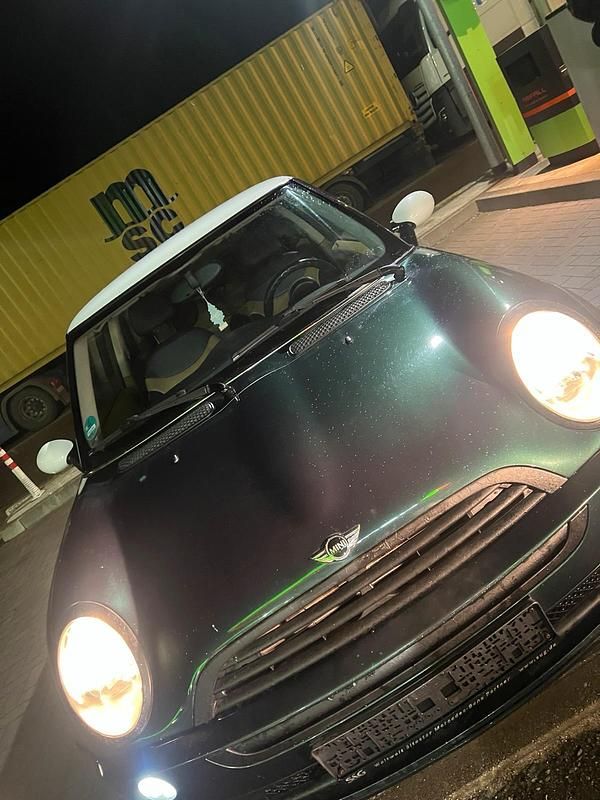 Grün Gebraucht 2005 Mini Cooper Kleinwagen | 3.000 € - Bild 1/4