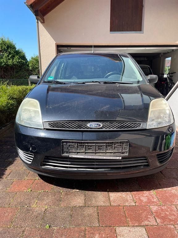 Schwarz Gebraucht 2003 Ford Fiesta Kleinwagen | 1.300 € (Guter Preis) - Bild 1/4