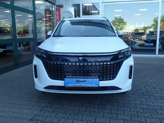 Nouvelle DFSK E5 279 ch (205 kW) 2026 Blanc SUV