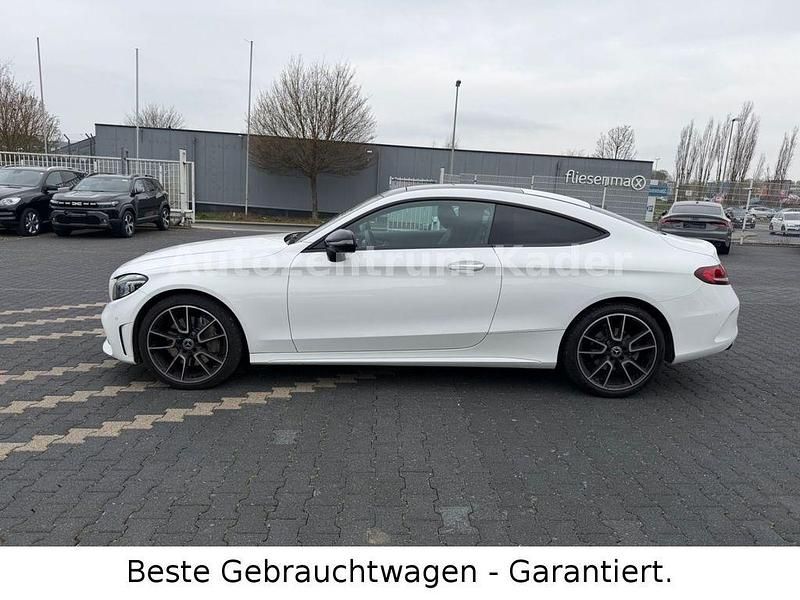 Gebraucht Mercedes C400 AMG line 333 PS (244 kW) 2018 Weiß Coupé